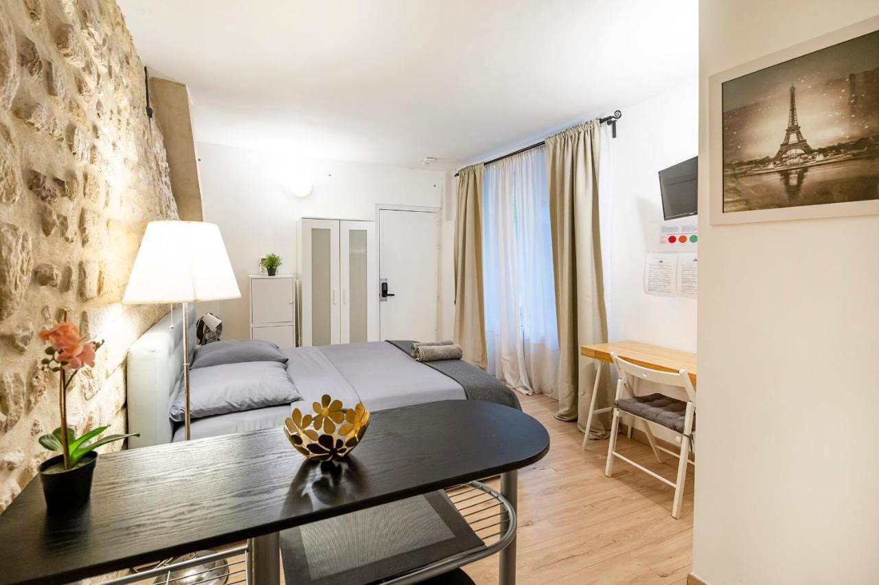 Entre Opéra Et Montmartre Apartamento París